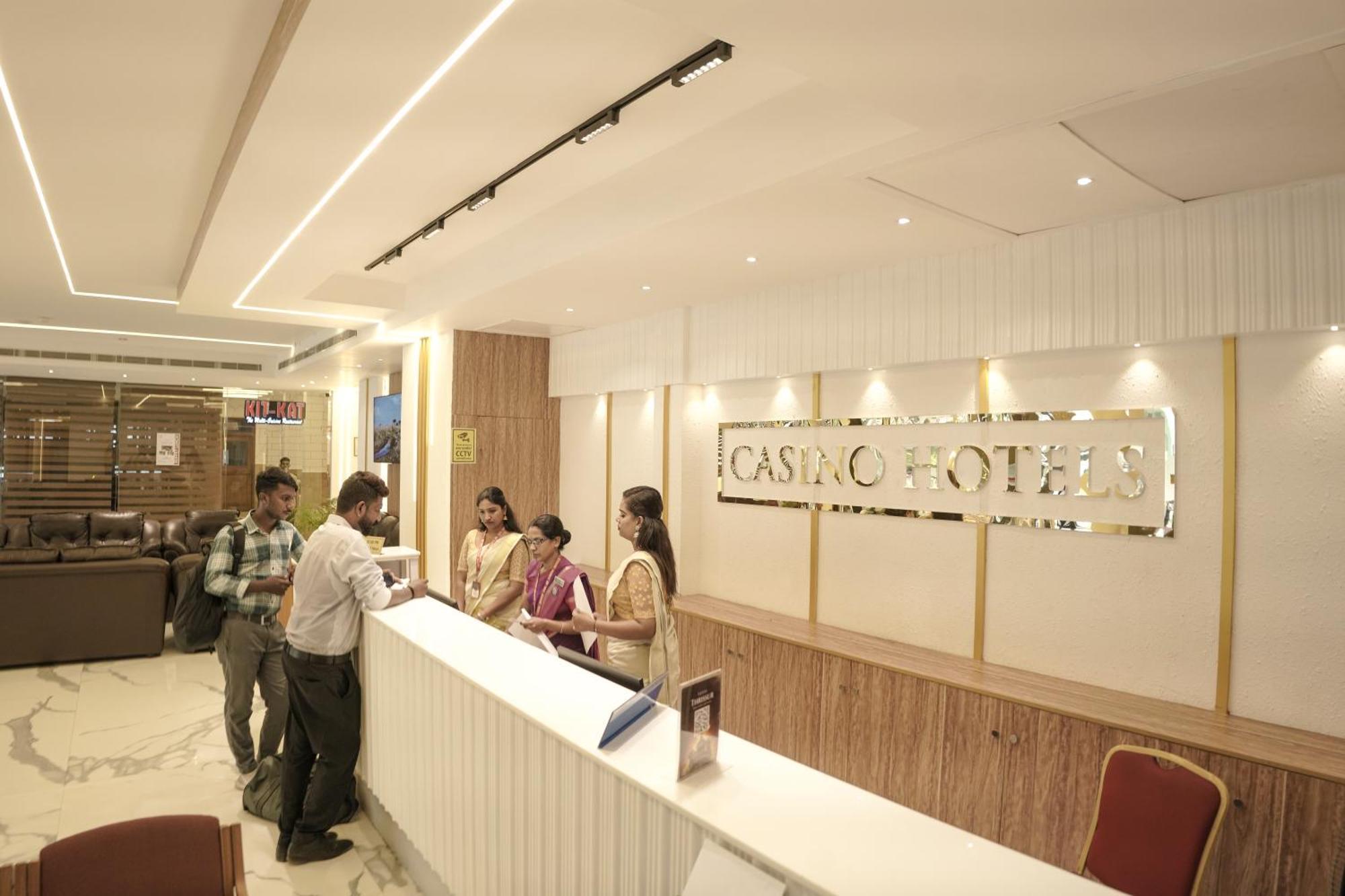 Casino Hotels Ltd Thrissur Екстериор снимка