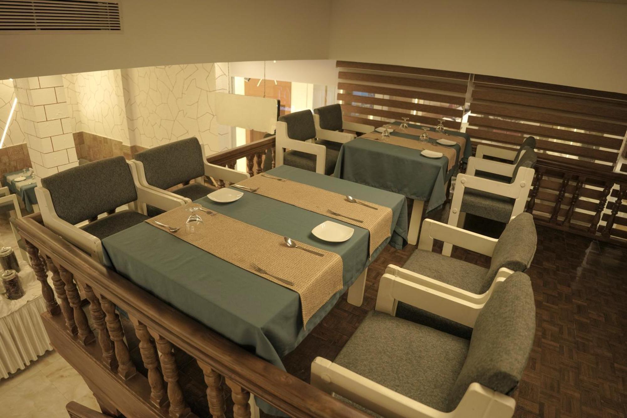Casino Hotels Ltd Thrissur Екстериор снимка