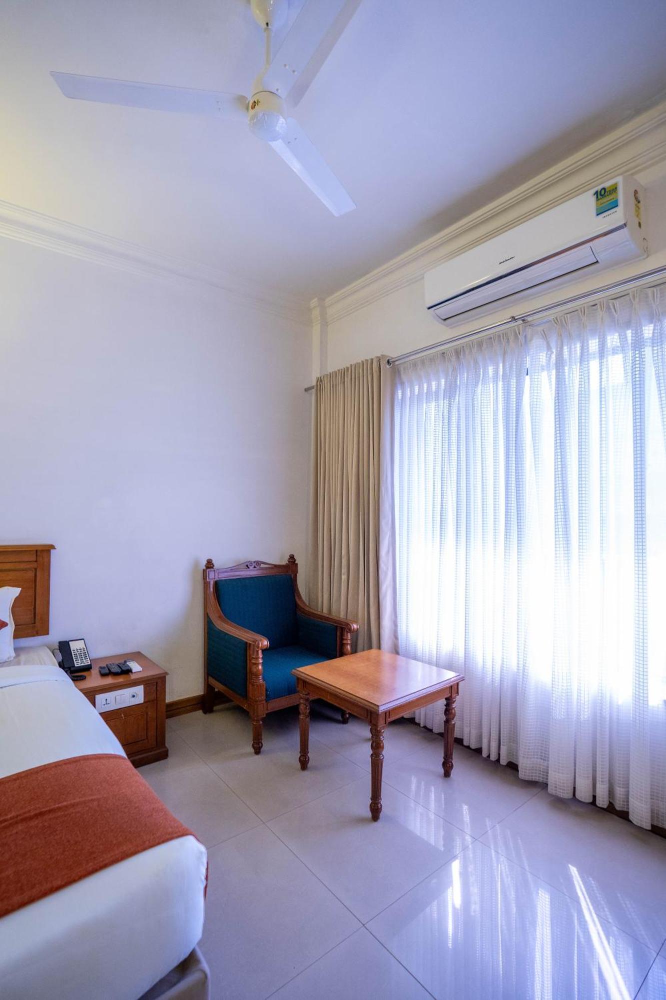 Casino Hotels Ltd Thrissur Екстериор снимка