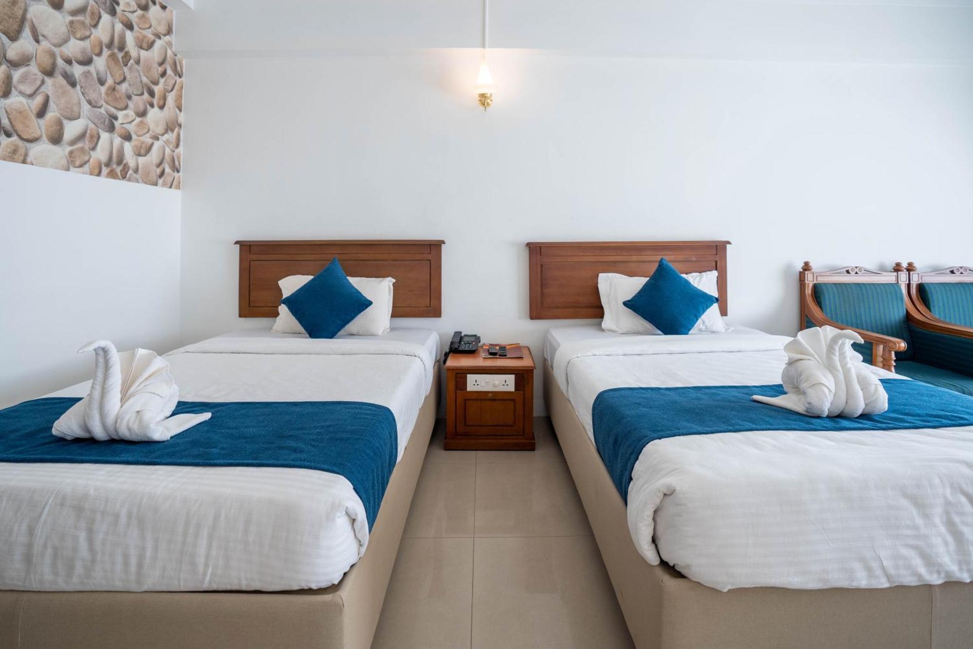 Casino Hotels Ltd Thrissur Екстериор снимка