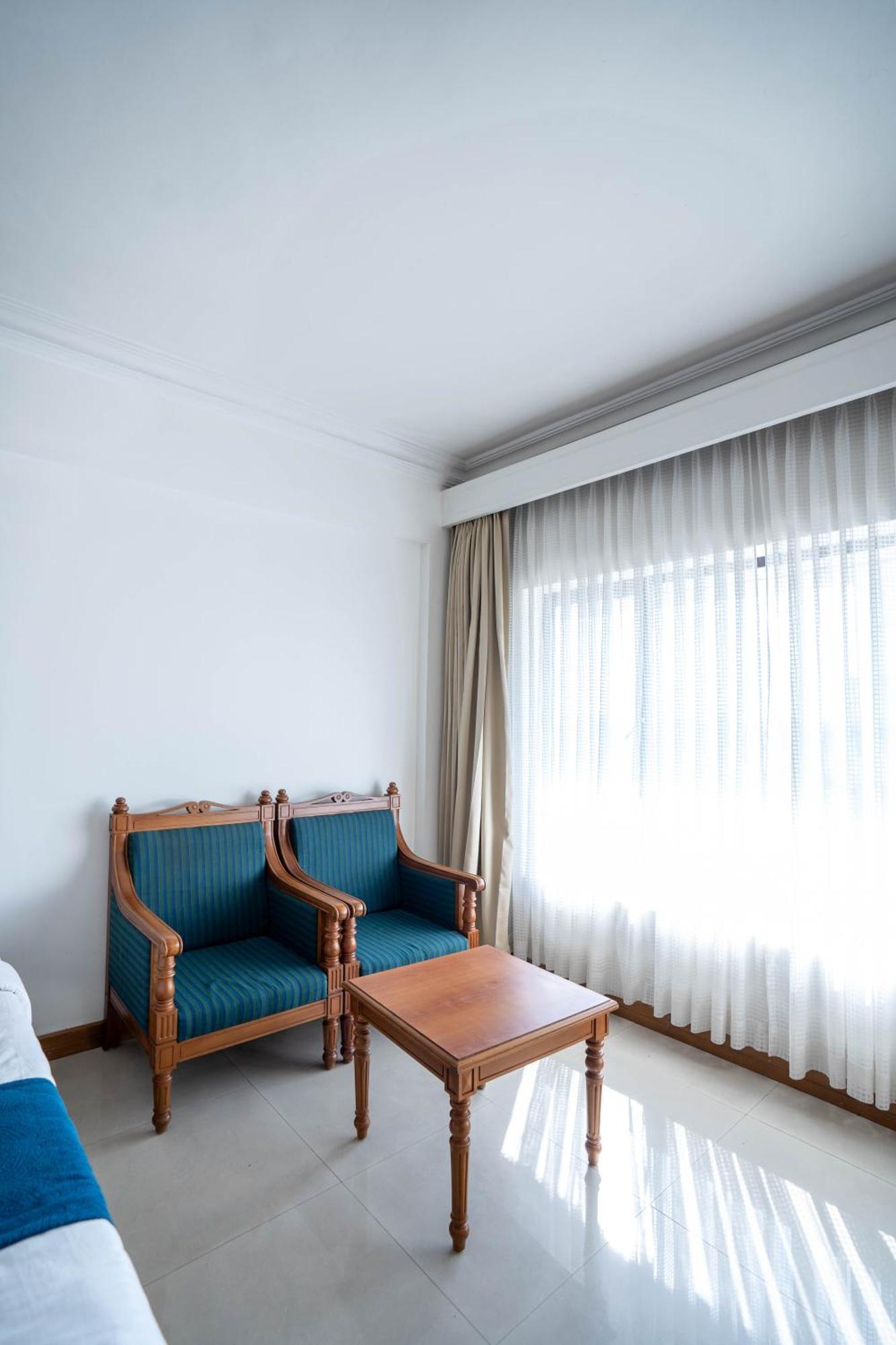 Casino Hotels Ltd Thrissur Екстериор снимка