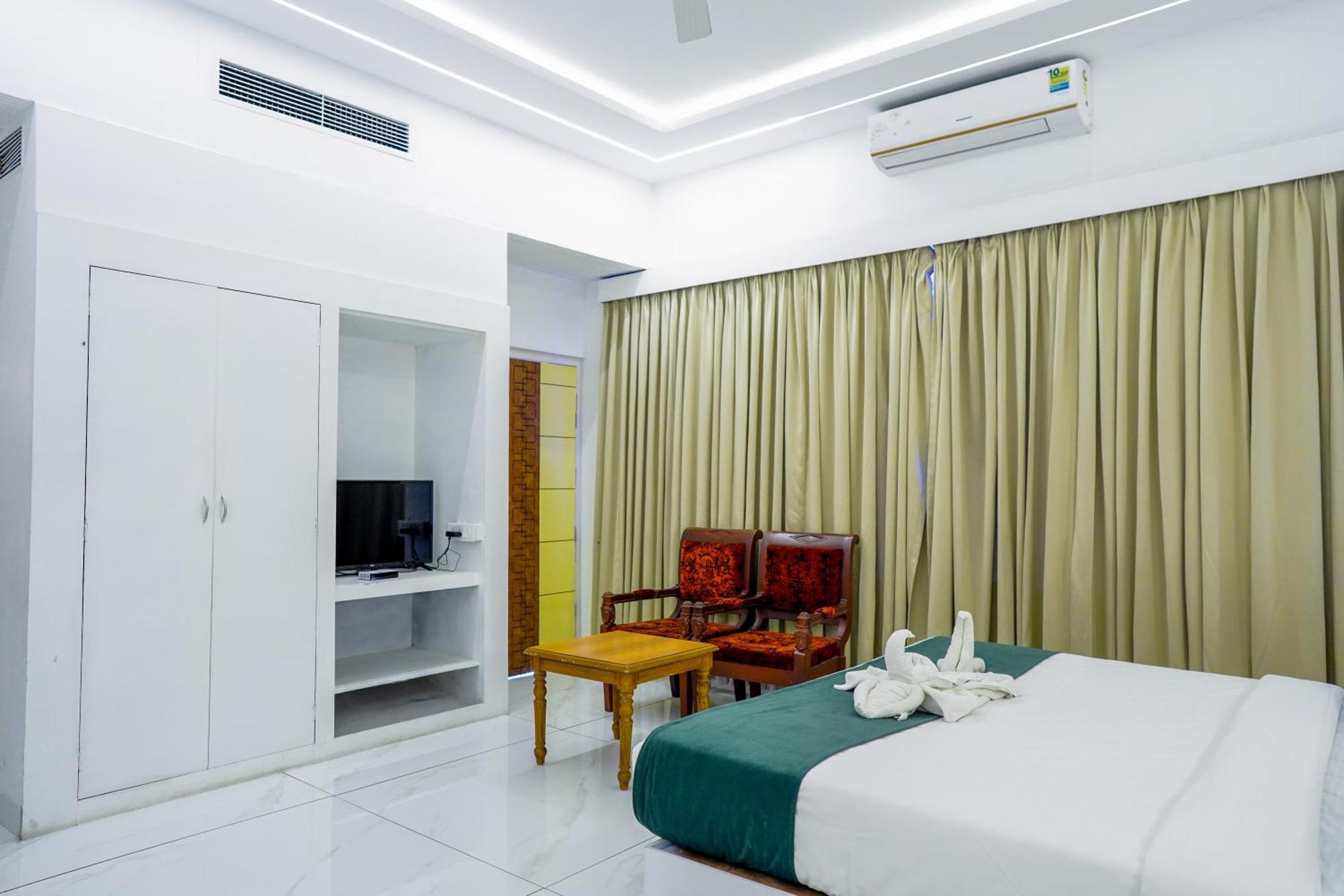 Casino Hotels Ltd Thrissur Екстериор снимка