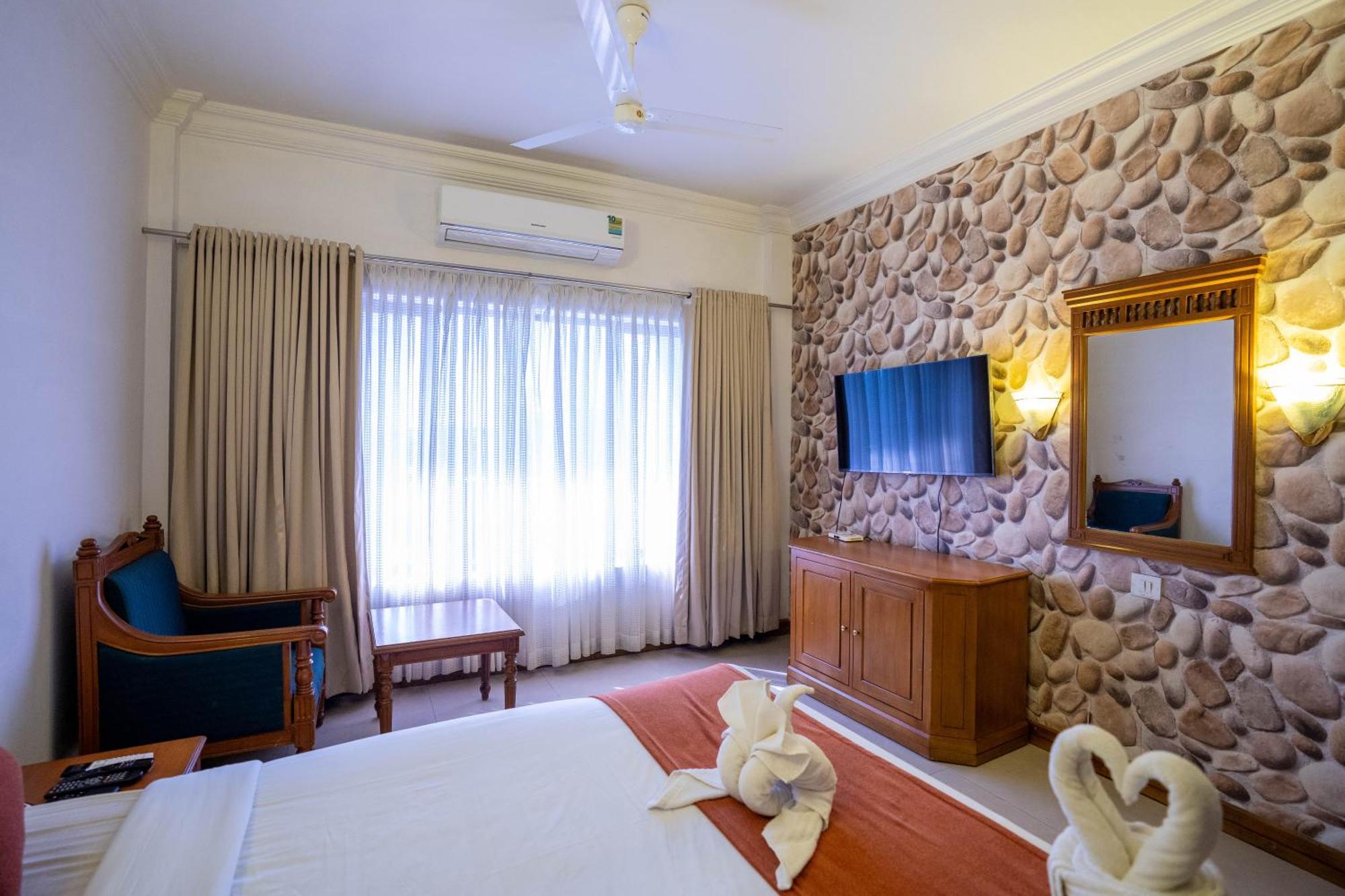 Casino Hotels Ltd Thrissur Екстериор снимка